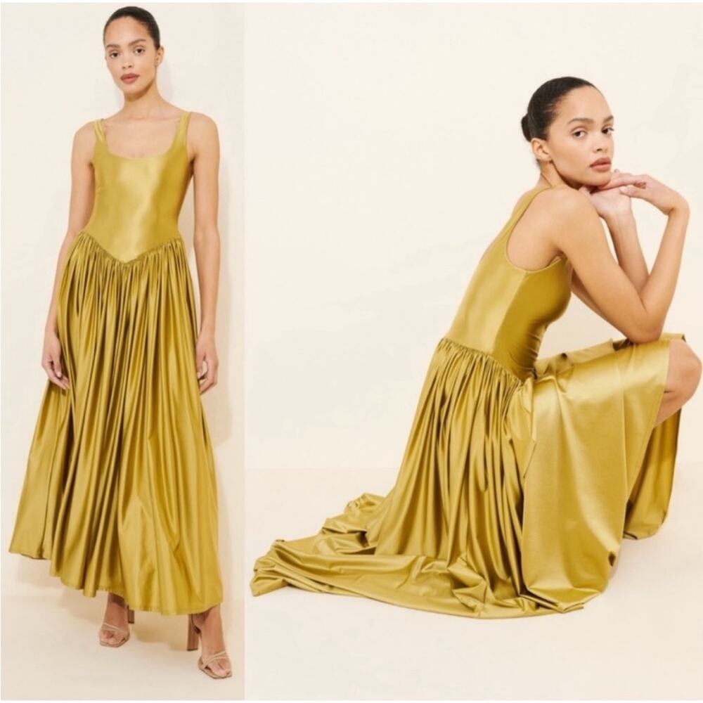 Delfi Collective Oriana Chic Gold Satin Gown